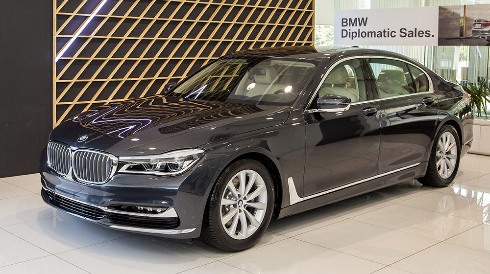 Bmw 730li 2011